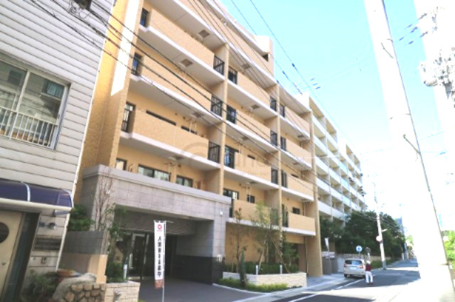 フェリシエ住吉本町の外観