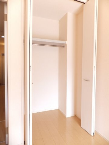 レセンテ・本八幡の収納