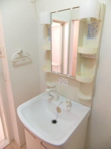 レセンテ・本八幡の独立洗面台