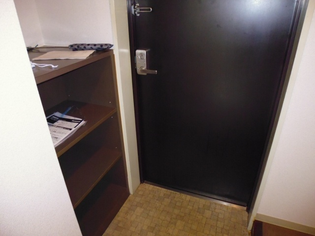 エトワール西神戸の玄関