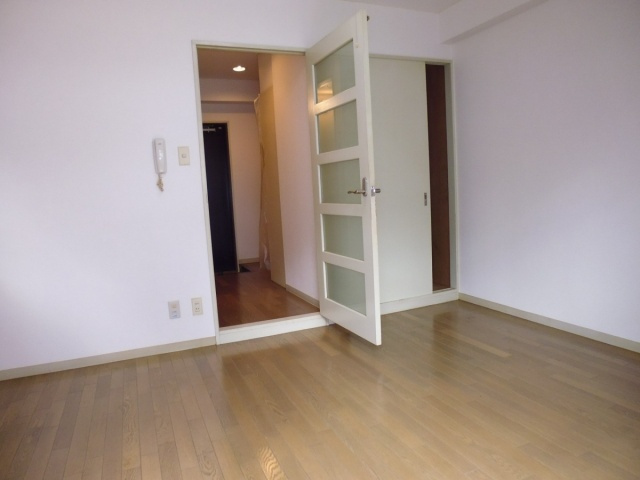 エトワール西神戸の居間・リビング