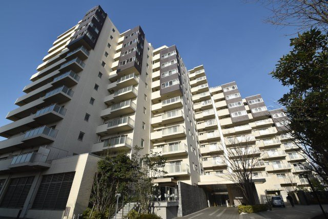 グローリオ蘆花公園 テラス棟 渋谷区で中古マンションの購入をお考えなら株式会社クローバー