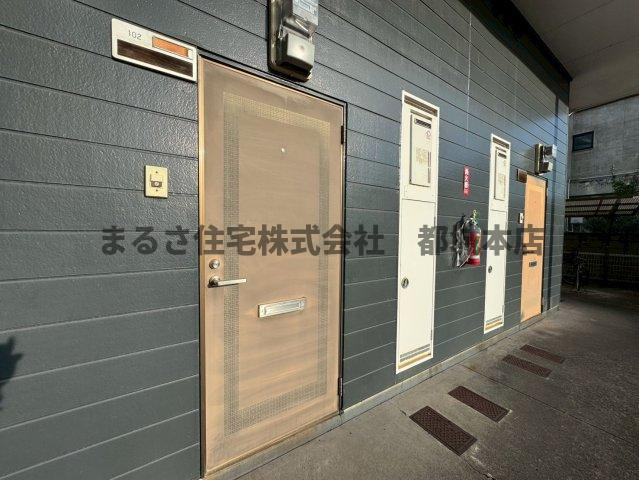 コンフォートアミの玄関