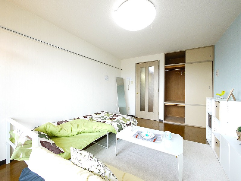 サンガーデン（田井庄町）の洋室|広々とした洋室です