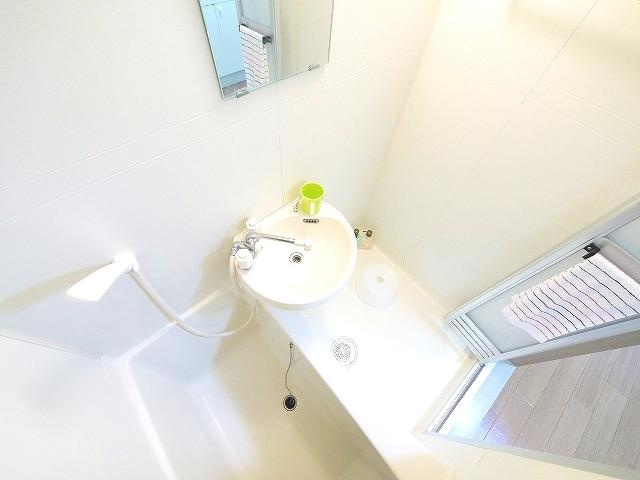 サンガーデン（田井庄町）の洗面所|コンパクトで使いやすい洗面です。