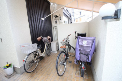 【その他共用部分】 | メゾンドール川上 | 駐輪場