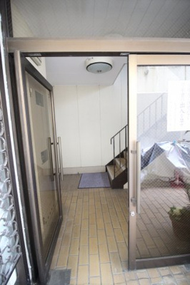 【エントランス】 | メゾンドール川上 | エントランス