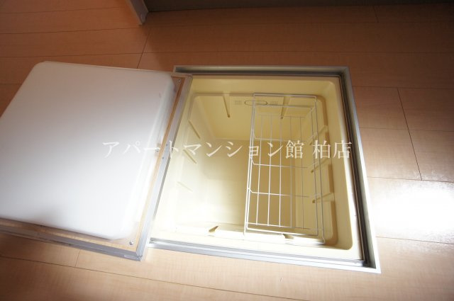 アマセネルＡ棟の収納
