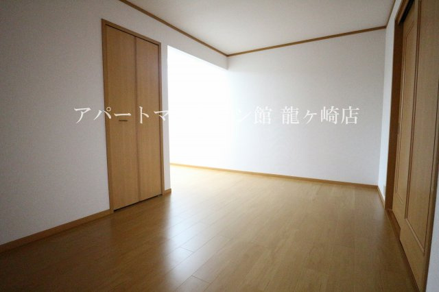 サンライフＡ棟の居間・リビング