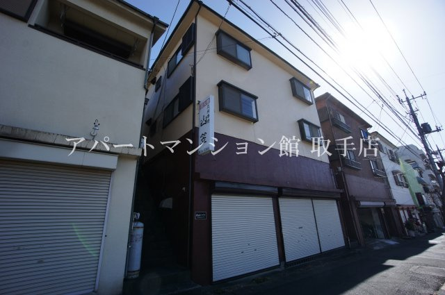 白山ハイツの外観