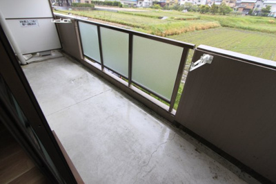 【バルコニー】 | エバーグレース当麻