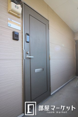 【エントランス】 | グリーンゲイブルズ