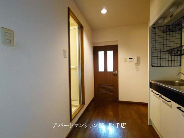 エビハラビルの内装