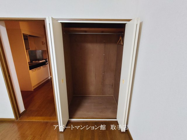 エビハラビルの収納