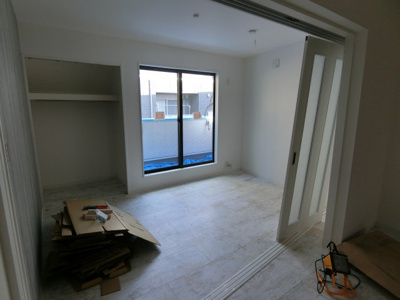 【洋室】 | LuXe中崎(リュックスナカザキ)