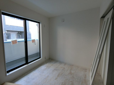 【寝室】 | LuXe中崎(リュックスナカザキ)