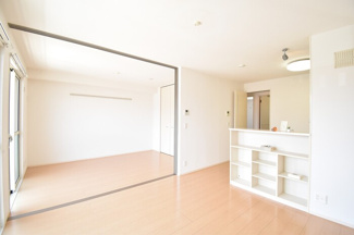 【居間・リビング】 | アスクール　B棟