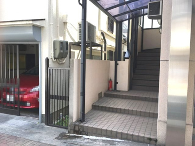 【エントランス】 | 松丘マンション