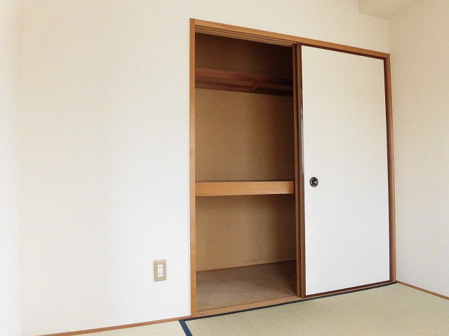 KKビルの収納