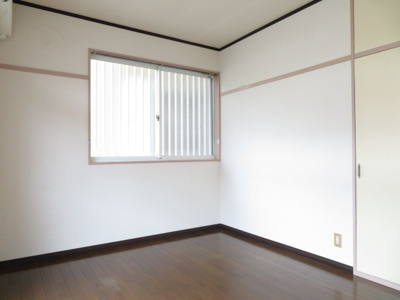 【洋室】 | アレストホウジョウ２ | 南西洋室