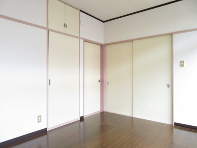 【洋室】 | アレストホウジョウ２ | 南西洋室