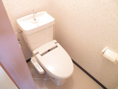 【トイレ】 | アレストホウジョウ２ | 温水洗浄便座付