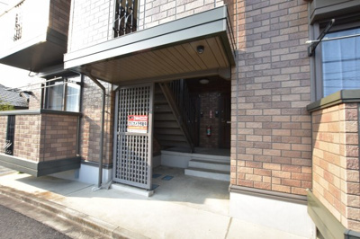 【エントランス】 | コンフォールメゾン