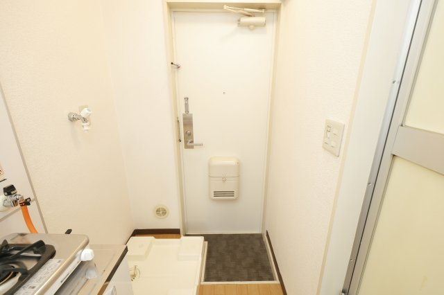 サンアベニューBの玄関