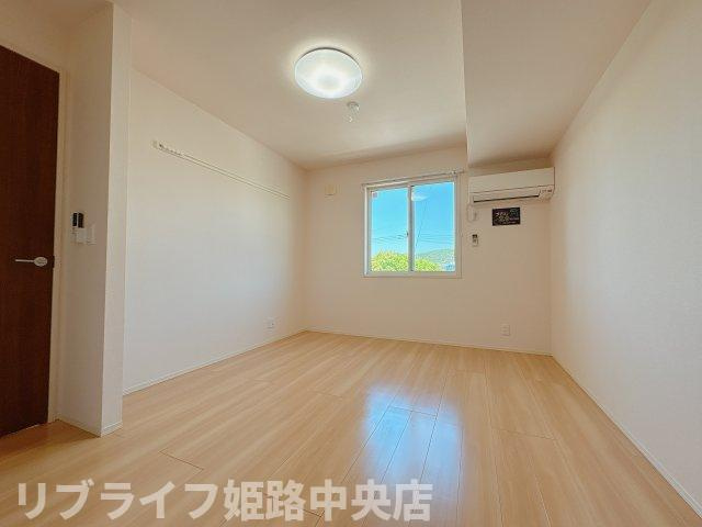 アリエッタ|照明付き