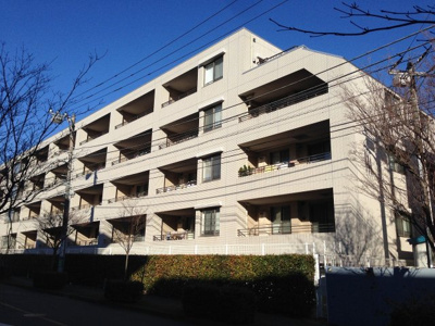 【外観】 | パークテラス宮前平 | 角部屋につき廊下側人通りが少なくプライバシーを保てます！