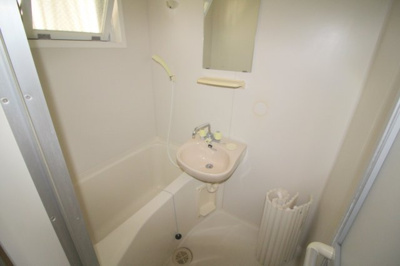 【浴室】 | リヴェール西出