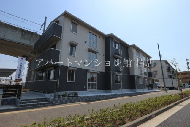 グラーティアの外観