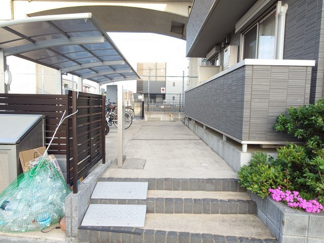 グラーティアのその他