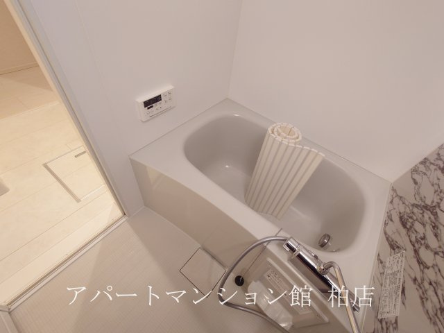 グラーティアの浴室|※別号室参考写真です ※現況優先