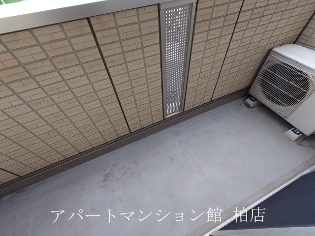 アネーロ・チヨのバルコニー