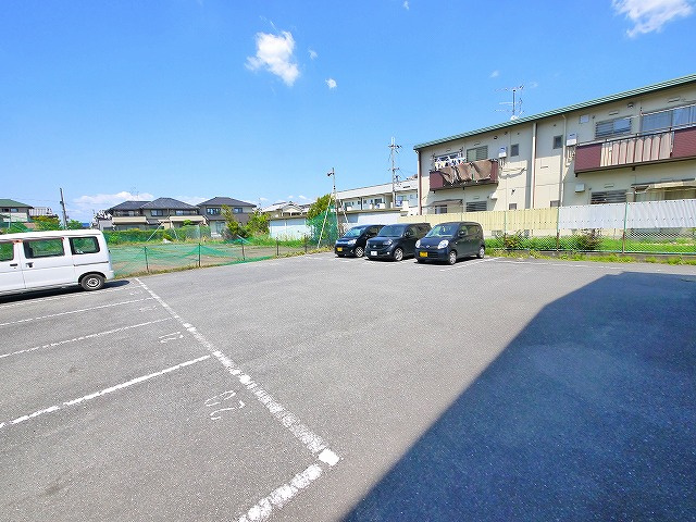 プランドールエムズの駐車場|駐車場完備です