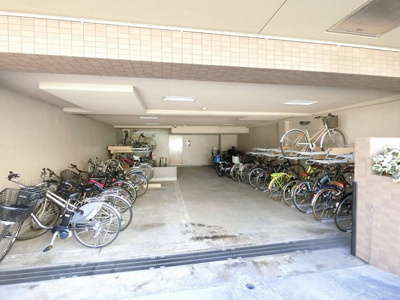 【その他共用部分】 | ライオンズガーデン上池台 | 駐輪場