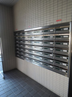 【その他共用部分】 | グリーンパーク高津久地 | ポスト