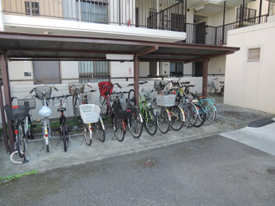 【その他共用部分】 | グリーンパーク高津久地 | 駐輪場