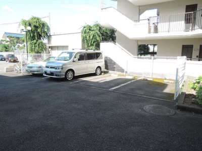 【駐車場】 | グリーンパーク高津久地