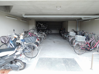 【その他共用部分】 | 駐輪場・バイク置場