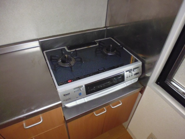 セトル竜の口Ａのキッチン|２口ガスコンロ