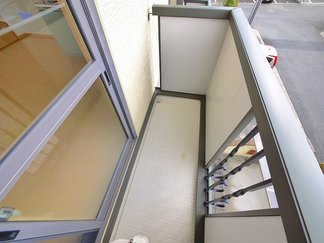 プレミール　クニミ　Ｃ棟のバルコニー|バルコニーからの眺めを楽しみながら食事をしませんか