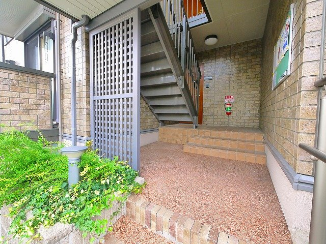 プレミール　クニミ　Ｃ棟のその他|清潔な共用部です