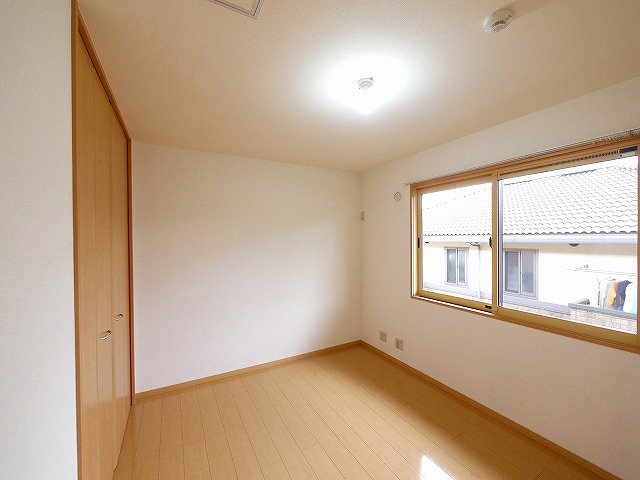 プレミール　クニミ　Ｃ棟の寝室|使い勝手のいい寝室です