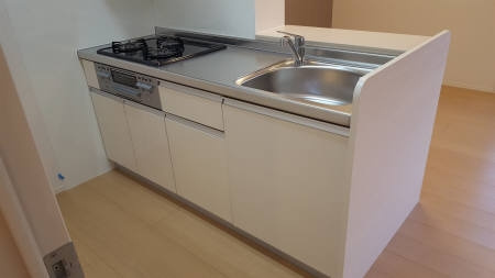 サニーソフィア　A棟のキッチン|システムキッチン