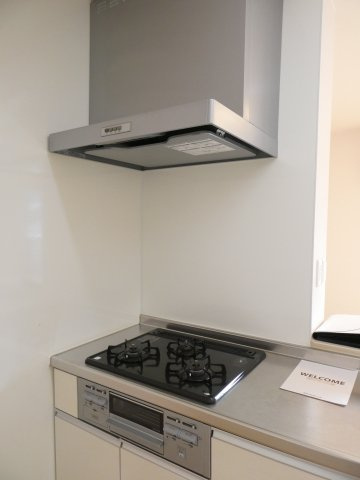 サニーソフィア　A棟のキッチン|グリル・コンロ付き