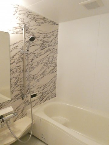 サニーソフィア　A棟の浴室