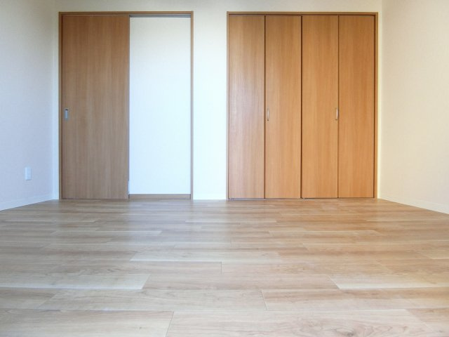 神愛ハイツの寝室|同物件別部屋写真