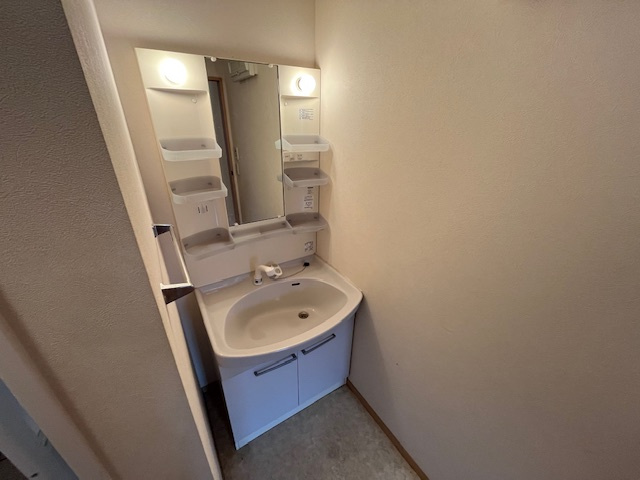 ヴィラ堂筋Aの玄関|同施工会社類似物件